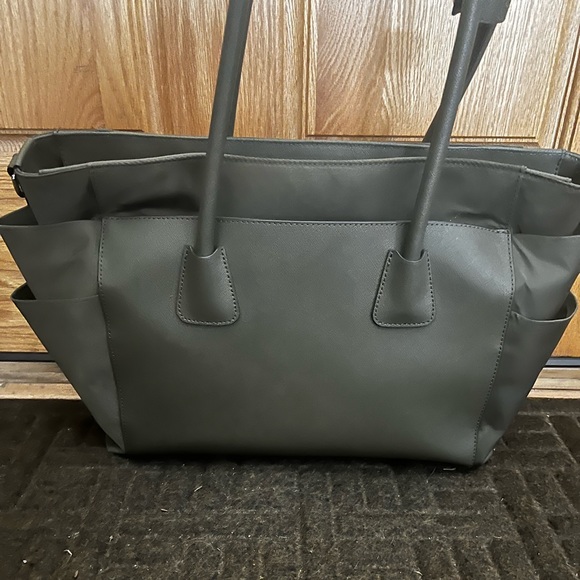 Authentic Henri Bendel West 57th baby bag - Picture 3 of 9